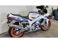 YAMAHA FZR 600 1996 - 5