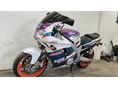 YAMAHA FZR 600 1996 - 11