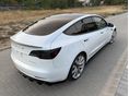 TESLA MODEL 3 2021 - 4