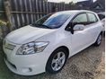 TOYOTA AURIS 2012/11 - 1