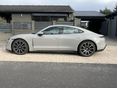 PORSCHE TAYCAN 2021/10 - 3