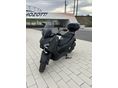 YAMAHA X-MAX 300 45 literes dobozzal