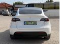 TESLA MODEL Y 2023/2 - 4
