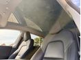 TESLA MODEL Y 2023/2 - 11