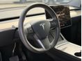 TESLA MODEL Y 2023/2 - 14