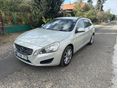 VOLVO V60 2.0 D [D3] Summum Geartronic Végig vezetett szervízkönyv