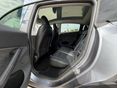 TESLA MODEL Y 2024/7 - 9