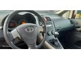 TOYOTA AURIS 2009 - 9
