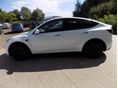 TESLA MODEL Y 2022/3 - 3