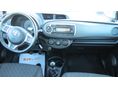 TOYOTA YARIS 2012/1 - 9
