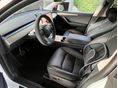 TESLA MODEL Y 2023/5 - 8