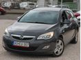 OPEL ASTRA J Sports Tourer 1.6 T Cosmo 180le! Végig szervizkönyv! 2 Kulcs!