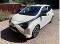TOYOTA AYGO 1.0 x-play + style + connectivity x-shift X-FUN. ülésfűtés