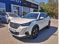 PEUGEOT 2008 1.2 PureTech Allure Pack Leinformálható. újszerű állapotban. VÉGIG SZERZIZELT