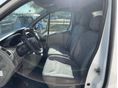 RENAULT TRAFIC 2012/3 - 5