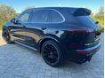 PORSCHE CAYENNE 2015/5 - 3