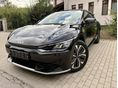 KIA EV6 77,4kWh Air BŐR-ÜLÉS ÉS KORMÁNYFŰTÉS-GARANCIA-V2L-KELLESS GO-MERIDIAN HIFI