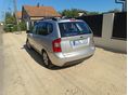 KIA CARENS 2009/10 - 4