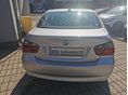 BMW 318 2007/9 - 6