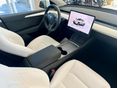 TESLA MODEL Y 2022/8 - 7