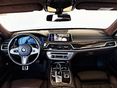 BMW 730 2018/10 - 13