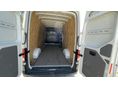 VOLKSWAGEN CRAFTER 2022/4 - 9