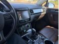 VOLKSWAGEN TOUAREG 2010/12 - 8