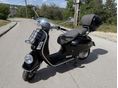 VESPA GTS GTV 300 Via Montenapoleone