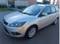FORD FOCUS 1.6 Ghia RITKA SZALON ÁLLAPOT!EXCLUSIVE TITANIUM!ÜLÉS FŰTÉS!VONÓHOROG!NAVIGÁCIÓ!PARKRADAR