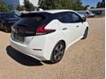 NISSAN LEAF 2021/8 - 4