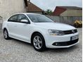 VOLKSWAGEN JETTA VI 1.2 TSI Comfortline Első tulajdonos! Garantált km futás! 171.260 km!