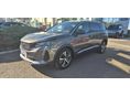 PEUGEOT 5008 1.2 PureTech Allure Pack EAT8 (7 személyes ) 7 személyes. vonóhoroggal!