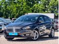 FORD FOCUS 1.6 Ti-VCT Titanium (Automata) KEVÉS KM+NAVI+PDC+ÜLÉSFŰTÉS+DIGITKLÍMA+ALUFELNI+EL.ABLAKOK+++