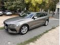 VOLVO V60 2.0 D [D4] Momentum