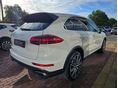 PORSCHE CAYENNE 2015/9 - 8