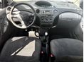 TOYOTA YARIS 2006 - 8