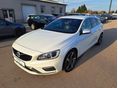 VOLVO V60 2.0 D [D3] R-Design Momentum Geartronic XENON.NAVI.MULTIKORMÁNY.TEMPOMAT.DIGITKLÍMA.FÉLBŐR.ÜLÉSFŰTÉS.PDC.18.ALU.VHOROG