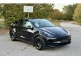 TESLA MODEL Y RWD (Automata) Solid Black. FEHÉR BELSŐ. 20inch Induction felnik