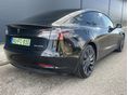 TESLA MODEL 3 2022/3 - 6