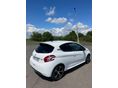 PEUGEOT 208 2015/4 - 5