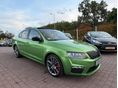 SKODA OCTAVIA 2.0 CR TDI RS DSG Euro 6 Magyarországi!Üvegtető!Sávtartó!Magasan felszerelt kivitel!2db gyári kulcs!