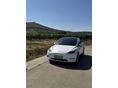 TESLA MODEL Y 2023/2 - 2