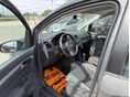 VOLKSWAGEN TOURAN 2012/4 - 9