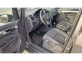 VOLKSWAGEN TOURAN 2012/4 - 9