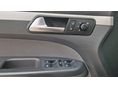 VOLKSWAGEN TOURAN 2012/4 - 28