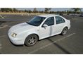 VOLKSWAGEN BORA 1.4 Comfortline