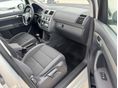 VOLKSWAGEN TOURAN 2009/10 - 8