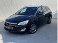 OPEL ASTRA J Sports Tourer 2.0 CDTI Cosmo (Automata) MULTIMÉDIA.PDC.FÉLBŐR.AUT.KLÍMA.TEMPOMAT.!!MEGKÍMÉLT--2 TULAJ!!