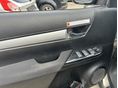 TOYOTA HILUX 2023/12 - 7