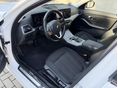 BMW 320 2023/4 - 5